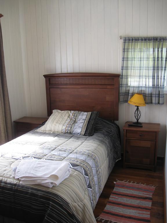 Hostal Entre Araucarias Temuco Room photo