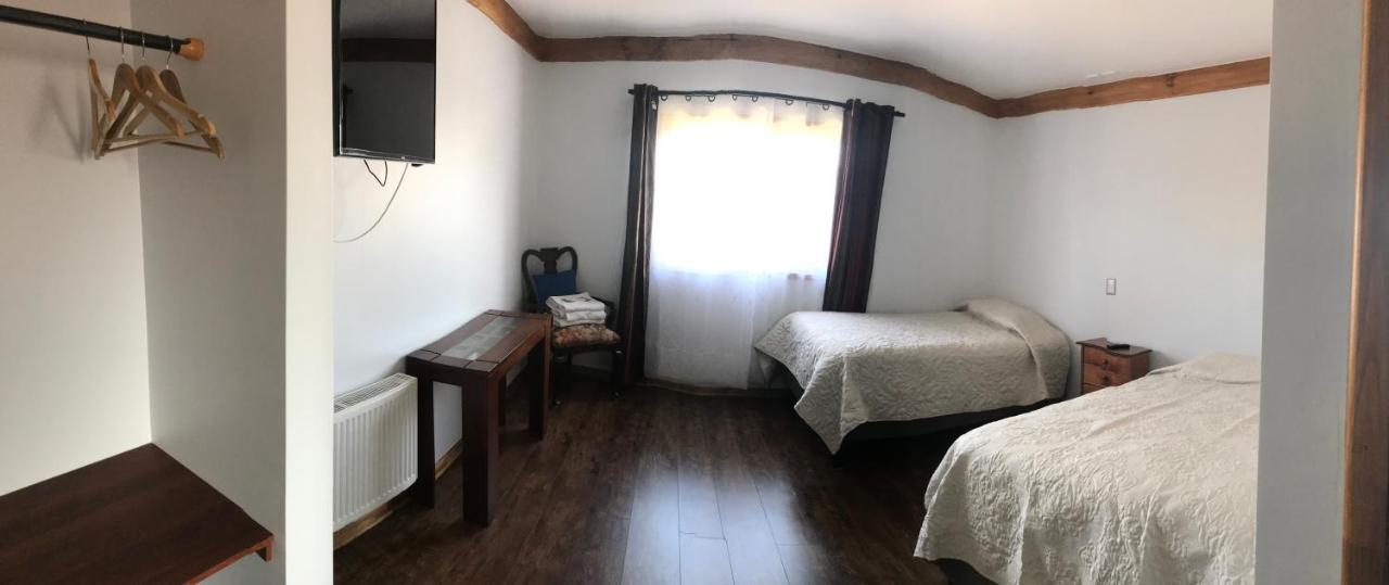 Hostal Entre Araucarias Temuco Exterior photo